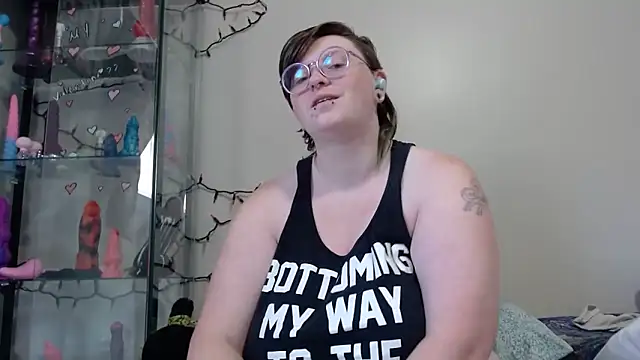 Pupghostt online show from May 14, 2026, 3:09 pm
