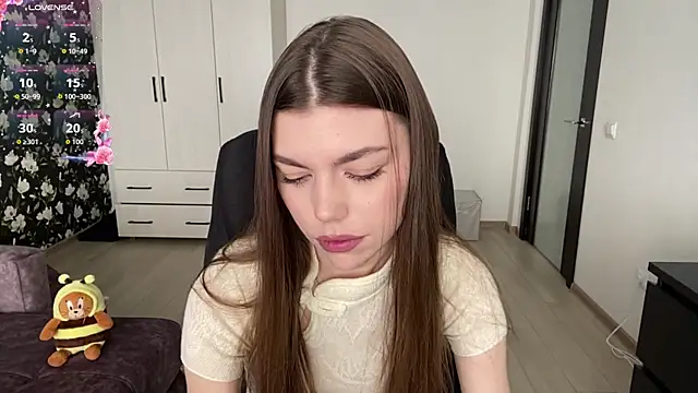 NeidaGowing online show from June 29, 2026, 10:15 am