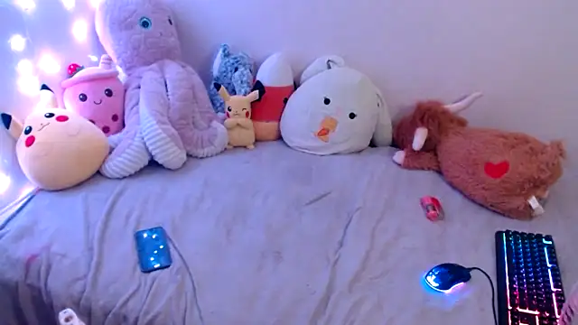 GabbyDaniella online show from March 10, 2026, 6:28 am