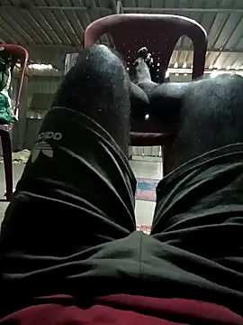 Snapshot of Tamilpaiyan07 chatting on February 19, 2026, 2:30 am Tamilpaiyan07 online show from February 19, 2026, 2:30 am