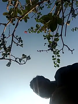 Snapshot of Tamilpaiyan07 chatting on March 4, 2026, 2:41 am Tamilpaiyan07 online show from March 4, 2026, 2:41 am