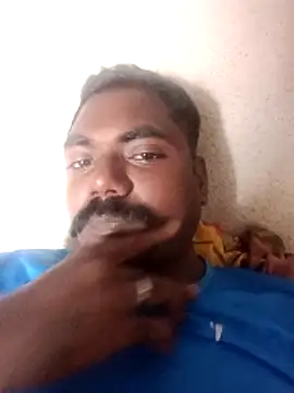 Snapshot of Tamilpaiyan07 chatting on February 10, 2026, 6:45 am Tamilpaiyan07 online show from February 10, 2026, 6:45 am