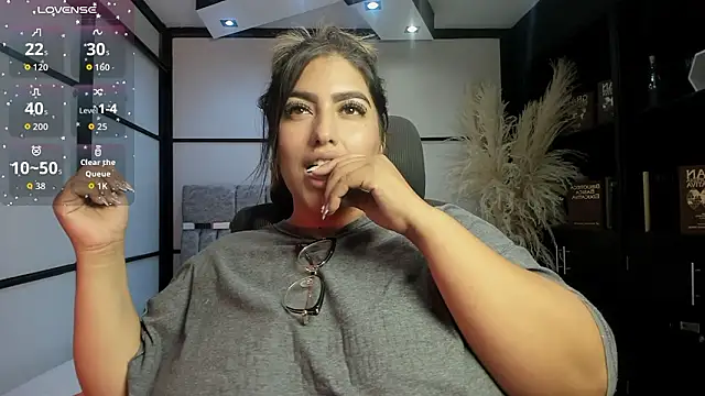 AmbarBrownn  online show from March 16, 2026, 9:50 pm