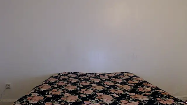 Snapshot of Stella_John chatting on February 9, 2026, 7:28 am Stella John online show from February 9, 2026, 7:28 am