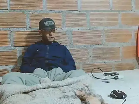 Alphamaster 92 online show from February 18, 2026, 11:17 am