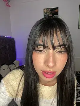 junorise23 online show from March 20, 2026, 5:19 am