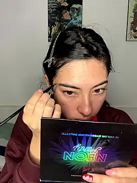 Snapshot of junorise23 chatting on January 10, 2026, 3:35 am junorise23 online show from January 10, 2026, 3:35 am