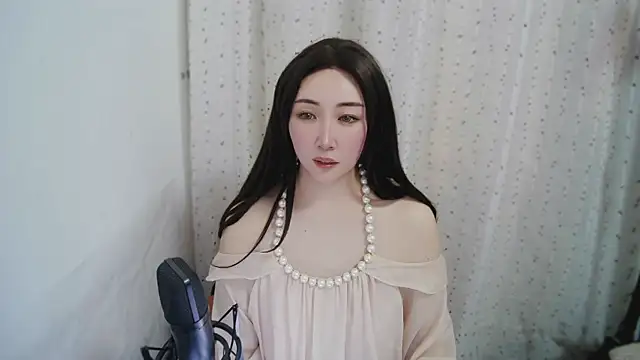 feifei2652 online show from December 21, 2025, 4:25 am