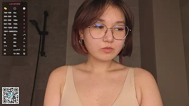 EvelinaKilner online show from January 9, 2026, 6:59 pm