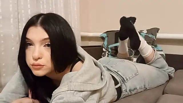 LexusGirls online show from March 4, 2026, 4:59 pm