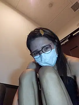 tomatocjin124 online show from April 3, 2026, 8:10 am