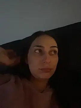 Snapshot of imbeautybel chatting on February 6, 2026, 11:23 pm imbeautybel online show from February 6, 2026, 11:23 pm