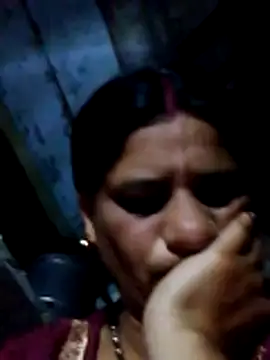 CUTE Ishpa online show from February 6, 2026, 9:00 pm