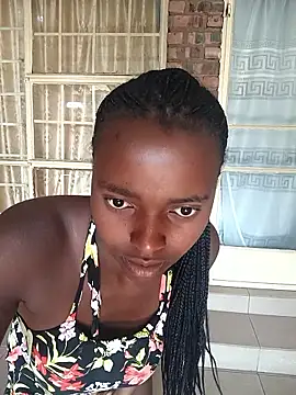 ShyNaughtyBabe online show from May 30, 2026, 9:26 am