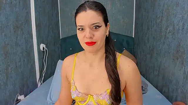 RedAssHottie online show from March 2, 2026, 6:03 am