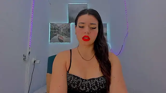 RedAssHottie online show from March 9, 2025, 4:05 am