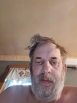 Snapshot of FragrantToe529 chatting on May 18, 2026, 1:05 pm FragrantToe529 online show from May 18, 2026, 1:05 pm
