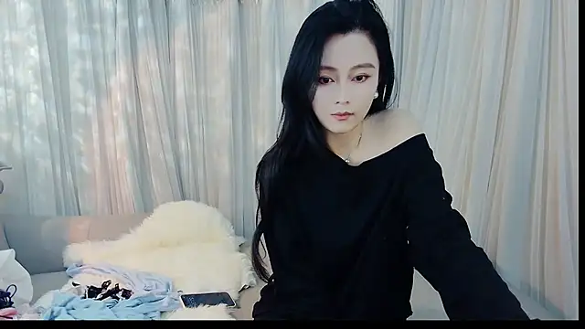 HCOCO online show from April 10, 2026, 1:40 pm