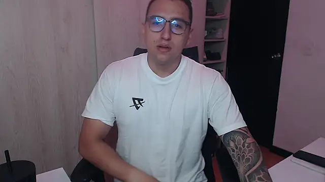 DanteVesper online show from March 22, 2026, 4:49 am