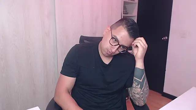 DanteVesper online show from April 1, 2026, 3:30 am