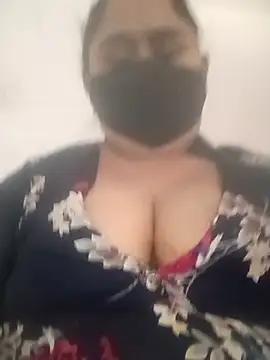 Snapshot of dipikadas141414 chatting on January 8, 2026, 5:02 am dipikadas141414 online show from January 8, 2026, 5:02 am