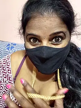 Snapshot of siri_tamiltelugu chatting on February 6, 2026, 4:47 pm siri tamiltelugu online show from February 6, 2026, 4:47 pm