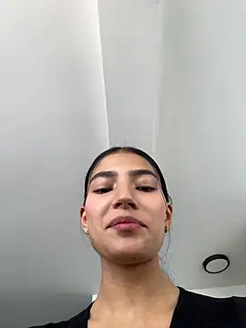 Ema Rose  online show from July 29, 2026, 4:39 pm