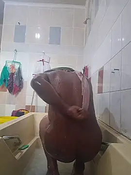 Snapshot of yourburget chatting on February 8, 2026, 3:32 pm yourburget online show from February 8, 2026, 3:32 pm