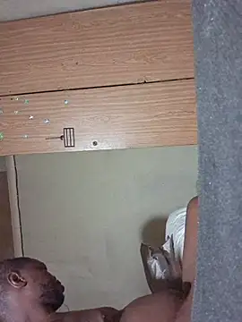 Snapshot of yourburget chatting on February 21, 2026, 11:18 pm yourburget online show from February 21, 2026, 11:18 pm