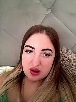 merabel1995 online show from January 12, 2026, 10:11 am