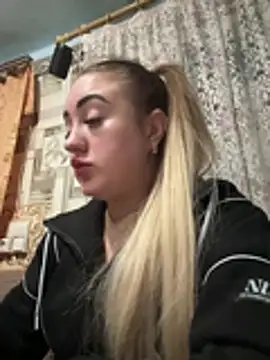 merabel1995 online show from January 15, 2026, 3:26 pm