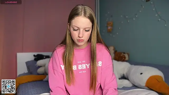 Snapshot of steffi_meoww chatting on January 11, 2026, 8:05 pm steffi meoww online show from January 11, 2026, 8:05 pm