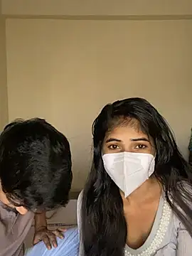 Snapshot of Jennifferrose chatting on January 12, 2026, 9:49 am Jennifferrose online show from January 12, 2026, 9:49 am