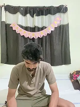 Snapshot of Jennifferrose chatting on January 15, 2026, 6:22 pm Jennifferrose online show from January 15, 2026, 6:22 pm