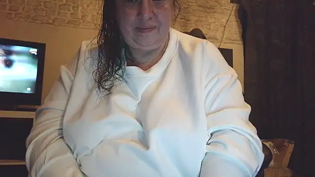 tigresse3 online show from May 10, 2026, 12:47 am