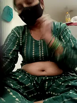 ritu7755 online show from April 18, 2026, 6:05 am