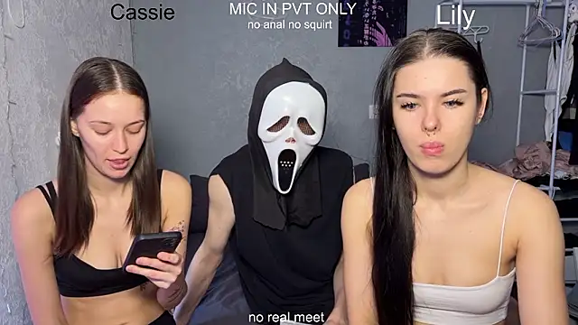 girls secrets online show from March 26, 2026, 10:13 am