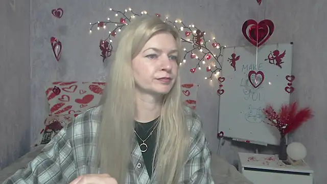 MelissaTyler online show from February 12, 2026, 8:47 am