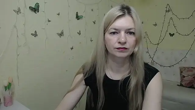 MelissaTyler online show from February 25, 2026, 6:13 am