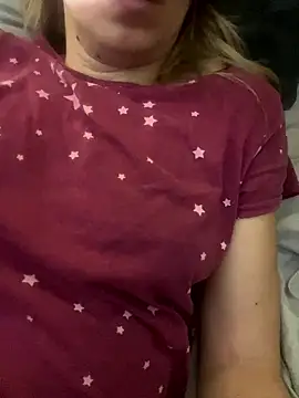 Snapshot of SexyMamiVee chatting on January 10, 2026, 6:09 am SexyMamiVee online show from January 10, 2026, 6:09 am