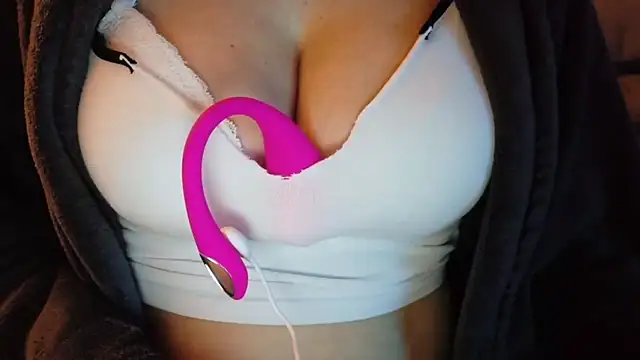 sexymilena9 online show from March 26, 2026, 11:13 pm