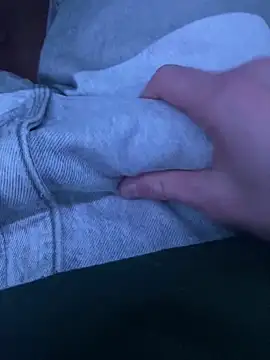 LittleGuy 2007 online show from April 1, 2026, 9:56 pm