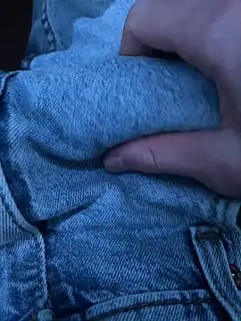 LittleGuy 2007 online show from April 7, 2026, 10:11 pm