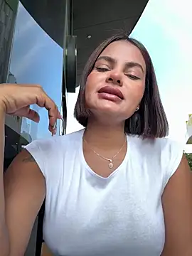 Irina Velvett online show from February 25, 2026, 9:25 pm