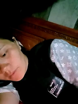 DIANAKUTE online show from April 8, 2026, 11:55 am