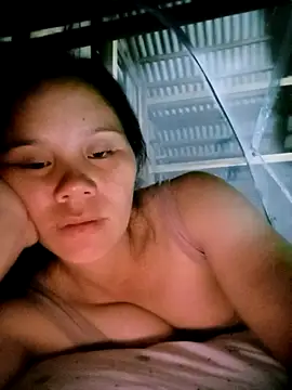 DIANAKUTE online show from March 25, 2026, 1:43 pm