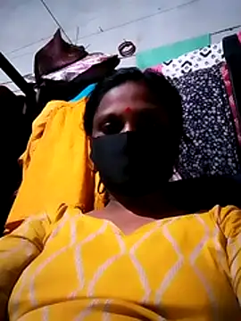 Hot Sweety02 online show from July 15, 2026, 1:01 am