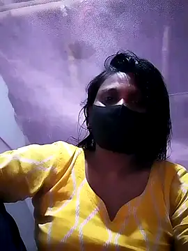 Hot Sweety02 online show from August 5, 2026, 9:31 pm