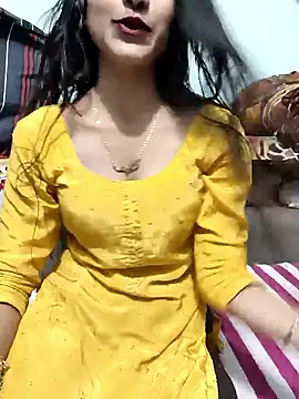 Yours-Zeenat online show from February 21, 2026, 9:33 am