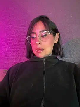 luna gv online show from January 14, 2026, 9:57 am